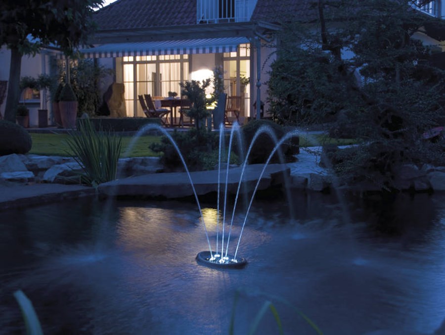 Water Starlet - Jeu d'eau flottant éclairé par LED
